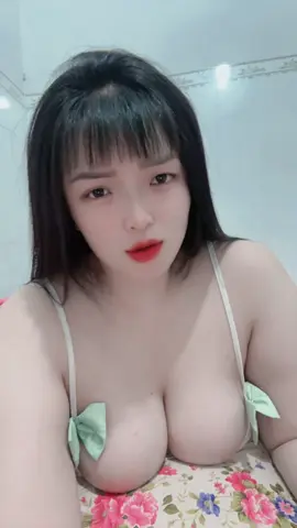 anh đã có thói quen lừa dôi em từ đầu tiên #f 