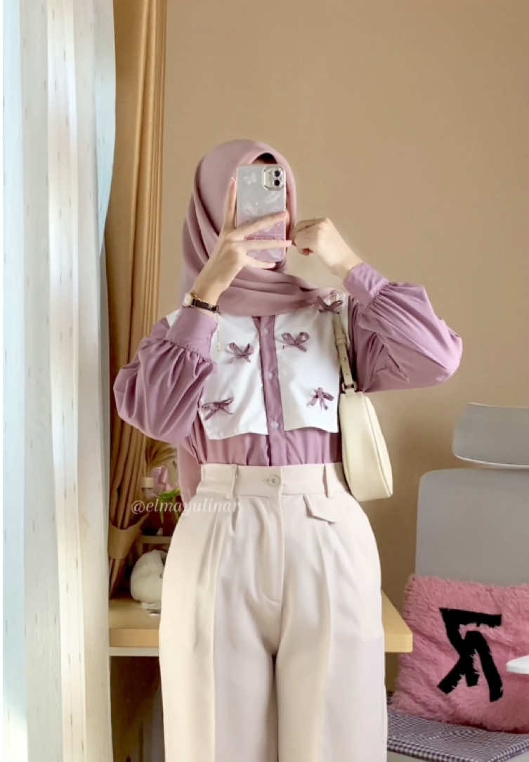 selucu ini harganya cuma segitu🫶🥹 #OOTD #blouse #blousemurah #blousewanita #kemejawanita 