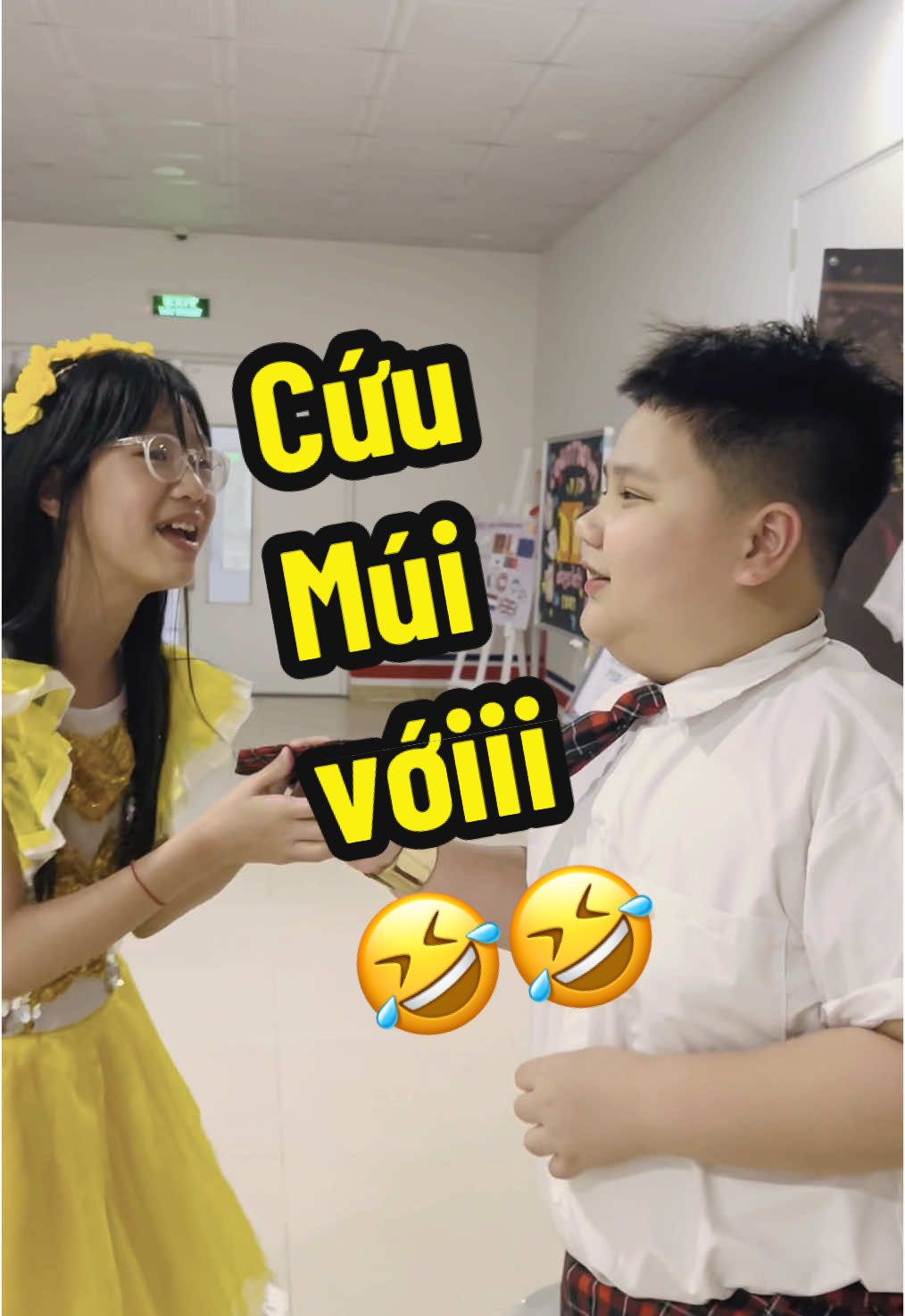Trời ơi cứu tui cứu tuii 🤪🤪🤪🤣🤣🤣@Muối Dubai #fancuamuoidubai #muoidubai #xuhuongtiktok #thinhhanhtiktok #letruongthanh2025 #muoidubai @Vinschool @vinschoolsmartsexy 