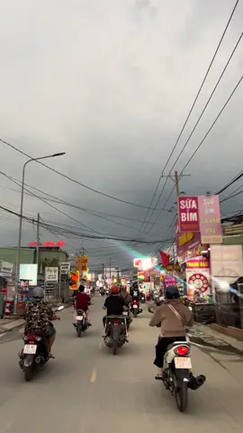 Bể nợ xa quê lên Đức Hoà 