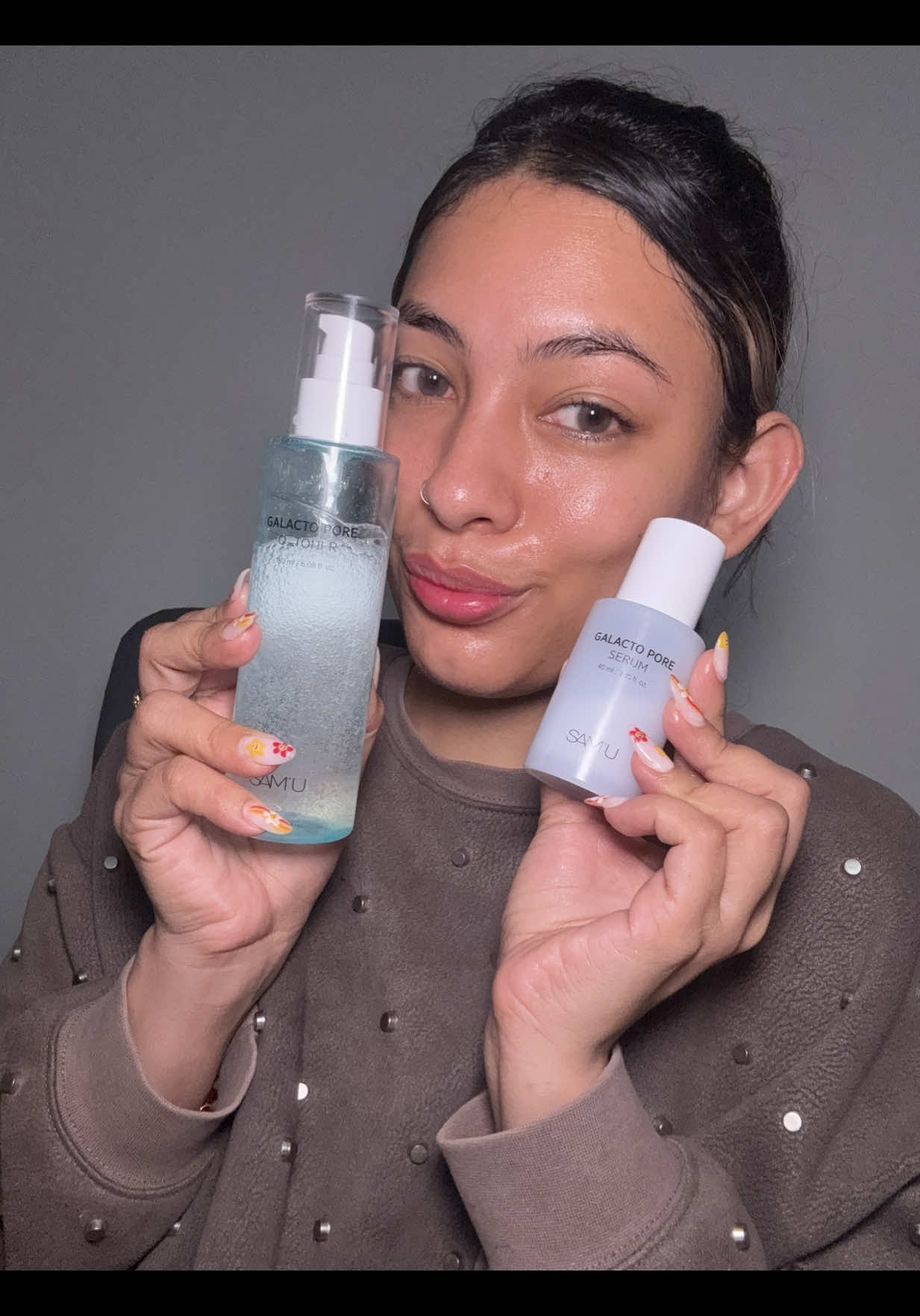 I don't say this lightly... but this combo has been like actual magic for my skin. My only regret is not doing it sooner 😩 @SAM’U  #SkinCare #skincaretips #glassskin #samu #samugalactoporeserum #samugalactoporetoner 