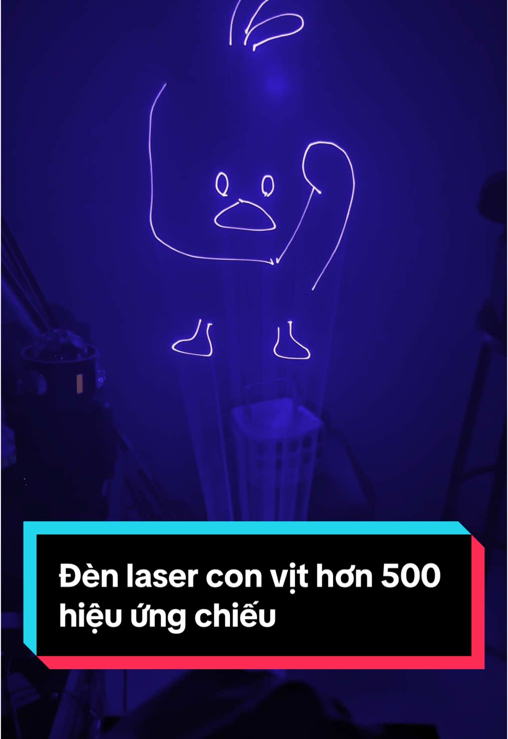 Đèn laser con vịt với hơn 500 hiệu ứng chiếu #THT #xuhuong 