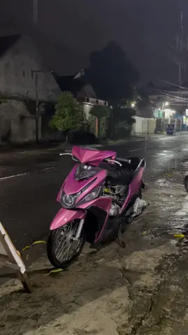 jogja style kah? #miom3 #andhikaxbobo #mio #r17style #jogjastyle #zxycba 