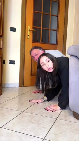 🤣🤣🤣 #scarecam #scarepranks #fail #jumpscare #scary #scared #scaring #foryou #fypシ゚viral #funny #funnyvideos #prank #scaringpeople #funnymoments #hahaha 