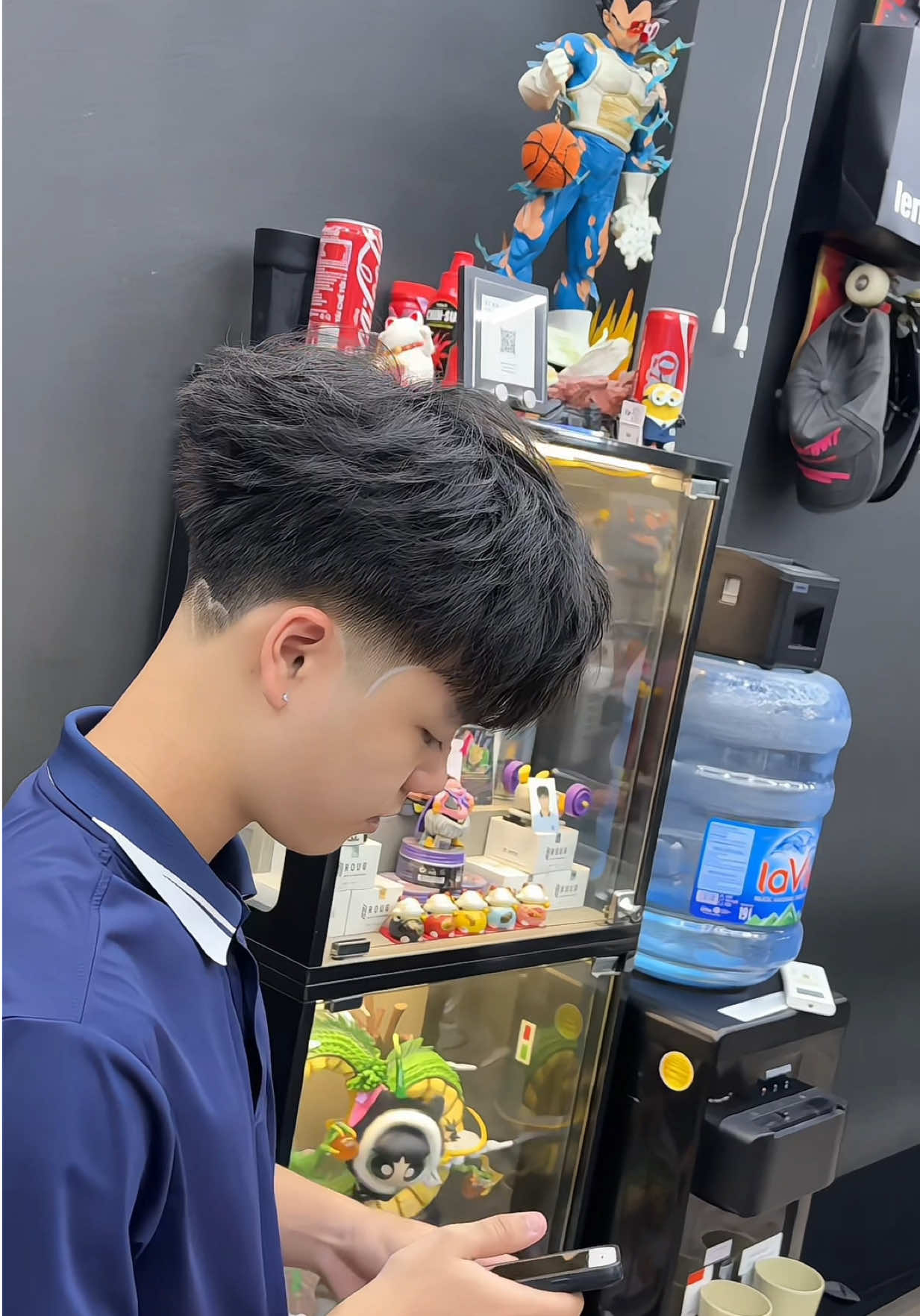 Layer texture x taper #zawntusfreshcut #hairstyle #trending #viral #xuhuong #capcut #fyp #texture #layerhaircut #layertexture #taperfade #blowout 