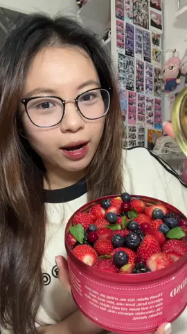 khui quà sinh nhật 🥺 #MayCha #hoanhaca
