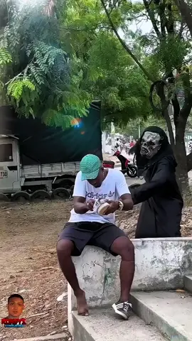 #fyp #tiktok #prankvideo #prank #comedyvideo #funny #viral 