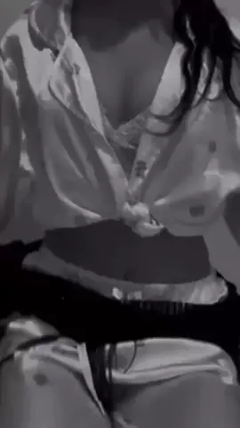 اربطي حزنك ع خصرك وارقصيييي😂😂#روروالبلد👇😛😛♥️ #belly_dancer #explorepage #dance #dancers#reels #fyp*#dancelife #iraqidance رقص_شرقي#دانسر#رقص#مصر #طنو# instagram# #روان 