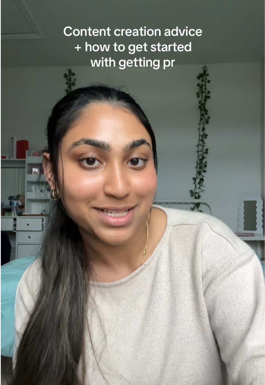 Follow along for more tips and advice!! 🤍#microinfluencertips #microinfluencer #brandemails #brands #collabs #pr #howtogetprpackages #brandsthatworkwithsmallcreators #brandsthatworkwithmicroinfluencers #creatorsearchinsights