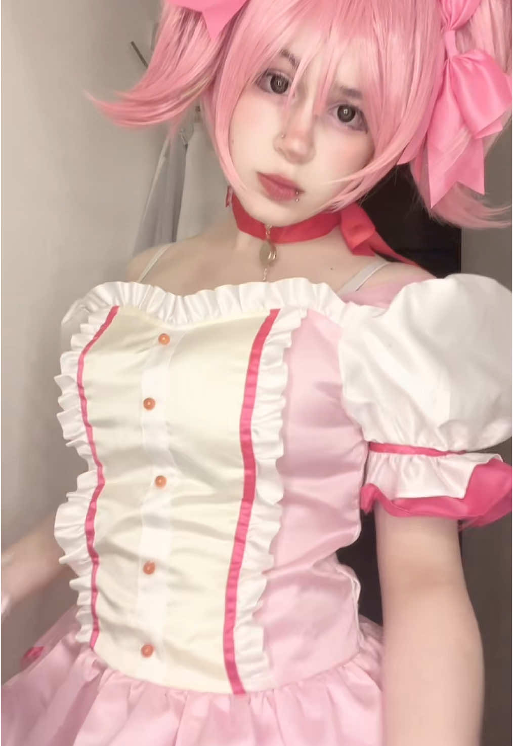 shake it to the max #cosplay #madoka #fyp 
