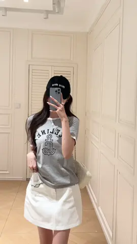 CELINE⚓️上身效果真的被好看到 #celine #OOTD #時尚 #設計師 #台灣 #台灣抖音 #美女 #fyp 