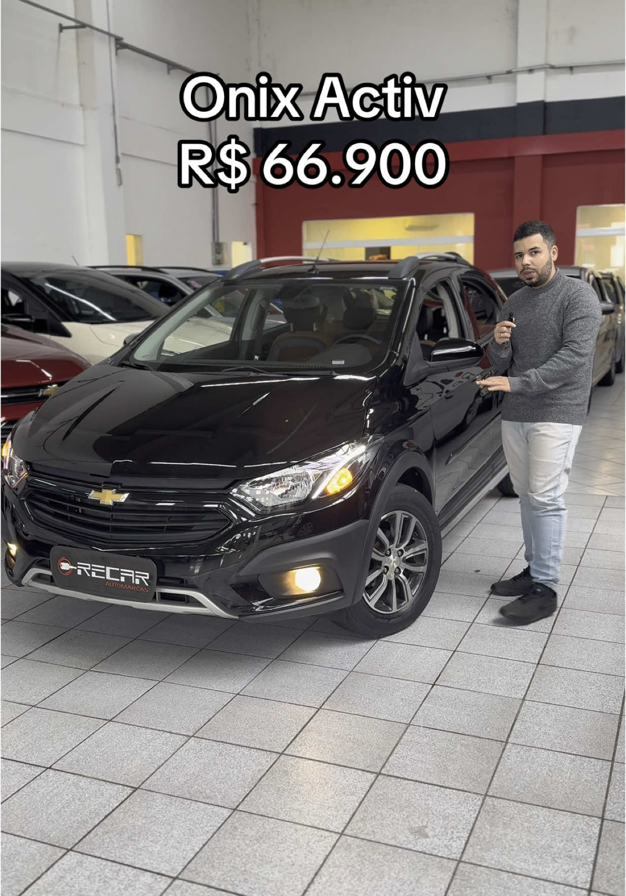 R$ 66.900 – Onix Active 1.4 Manual 2018 🟢 Quilometragem: 81.000 km 🟢 Ano/Modelo: 2018 🟢 Cor: Preto 🟢 Câmbio: Manual de 6 marchas 🟢 Motorização: 1.4 Flex 🟢 Versão: Active Opcionais: ✅ Central Multimídia MyLink ✅ Câmera de ré ✅ Direção elétrica ✅ Ar-condicionado ✅ Vidros e travas elétricas ✅ Rodas de liga leve ✅ Faróis de milha ✅ Computador de bordo ✅ Airbag duplo ✅ Freios ABS 📱 WhatsApp: (13) 99635-8807 📍 Auto Jonathan Recar – Auto Shopping Praia Grande Av. Ayrton Senna da Silva, 611 🔷 Garantia de 1 ano 🔷 IPVA pago 🔷 Aceitamos troca 🔷 Financiamento com ou sem entrada #onix #active #chevrolet #2018 #manual #carro #venda 