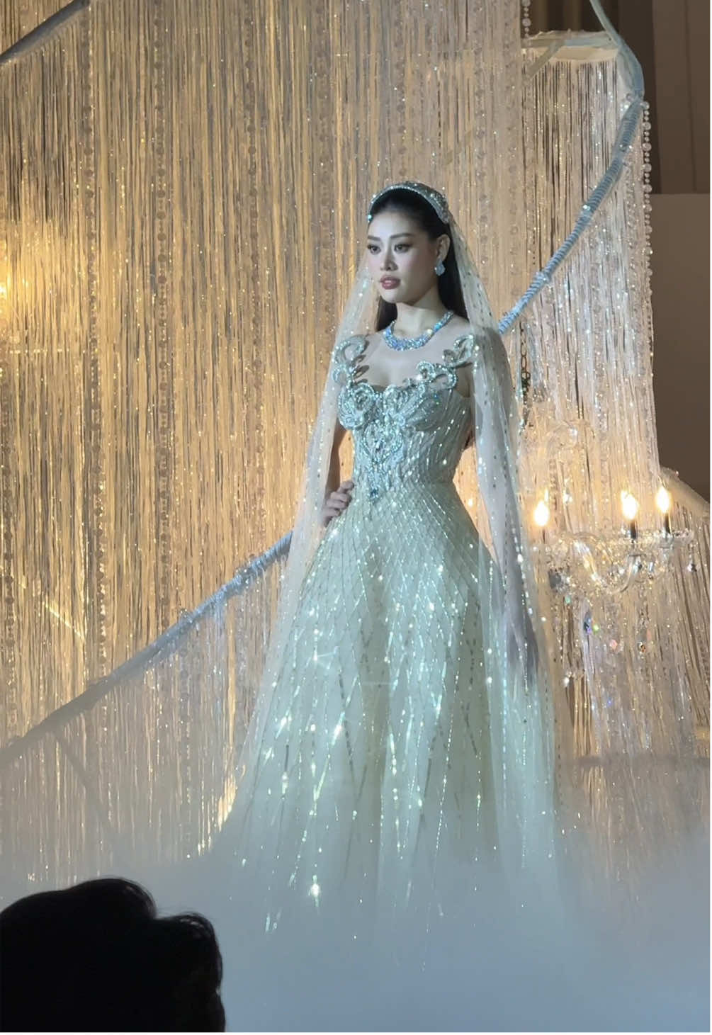 Màn trình diễn của Vân tại VCFW cùng Chung Thanh Phong Show ✨👰🏼‍♀️ #khanhvan #chungthanhphong #vcfw #tiktokgiaitri #tiktokxuhuong