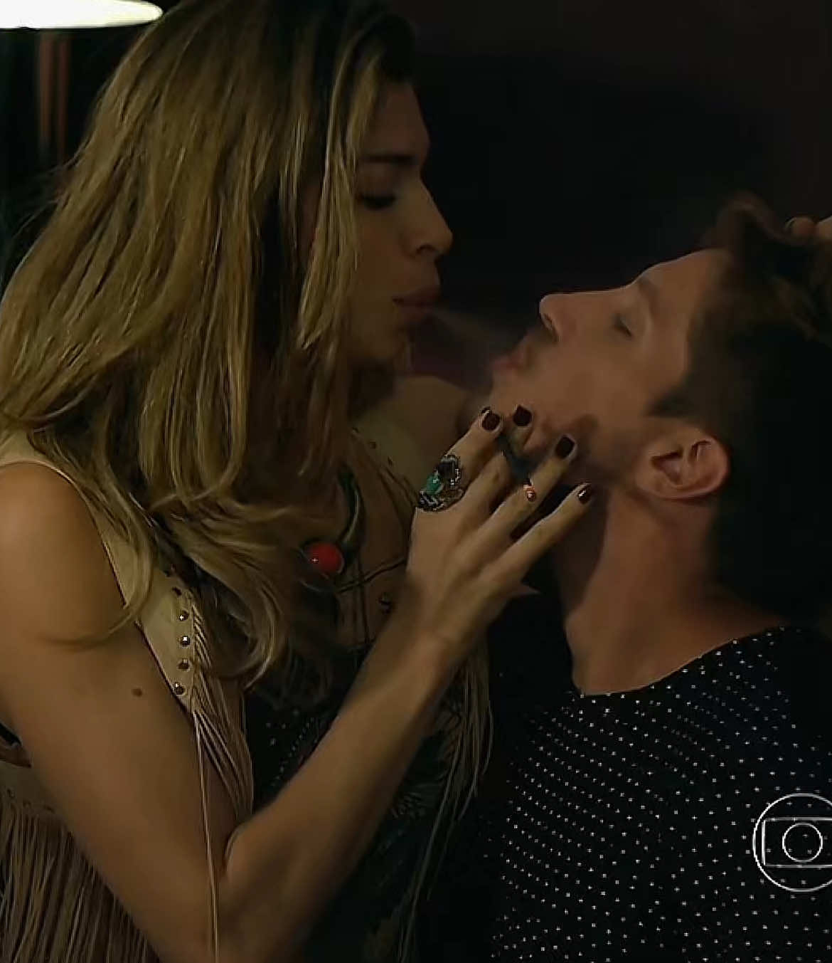 é couro nas do job  #giovannalovatelli #larissaverdadessecretas #angelverdadessecretas #yasminbrunet #verdadessecretas #job #fyp #foryoupage #aesthetic #globo 