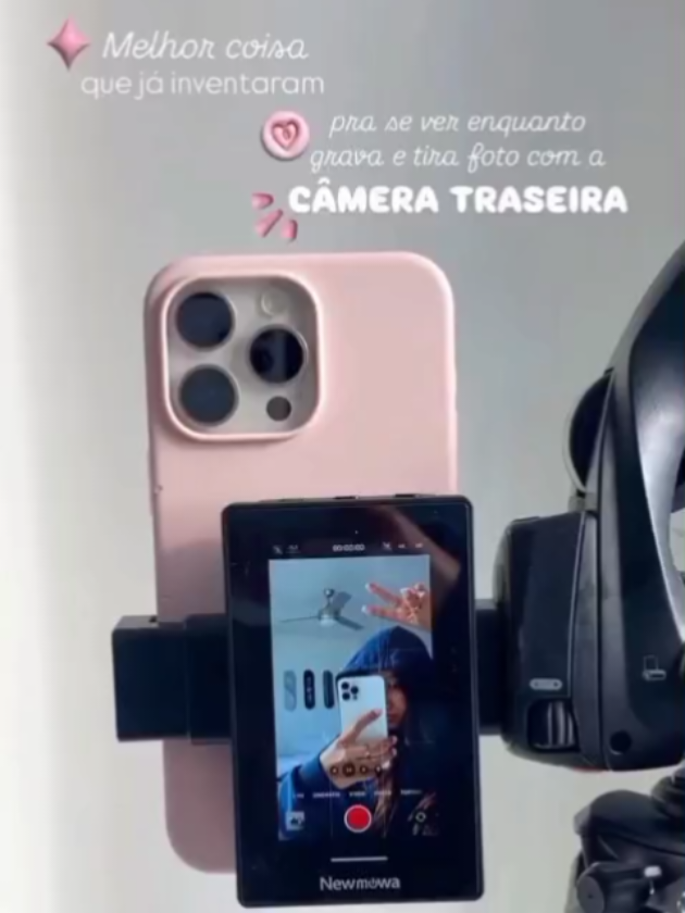 Grava com a qualidade de quem entende do assunto! Quer transformar seu conteúdo e gravar com a câmera traseira do celular sem erro? Essa tela de monitor da KingMa é o truque secreto dos criadores profissionais! Basta acoplar no tripé ou celular e pronto: você se vê em tempo real mesmo usando a câmera traseira — com muito mais qualidade! 🛒 Clica no Link na bio e garanta logo o seu, pq o estoque é limitado 💥 #gravaçãoprofissional #monitorparacelular #KingMa #setupcriador #cameratraseira #conteúdodigital #produtodigital #achadinhotiktok #tiktokbrasil #produtotiktok #criadorinteligente #estudiodigital #maio2025