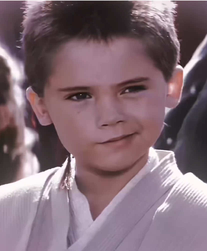 Oh little Ani, how I adore you <3 sp jediscenepacks #anakinskywalker #anakinskywalkeredit #anakin #starwars #starwarsedit #starwarstiktok #thephantommenace #fyp #foryou 