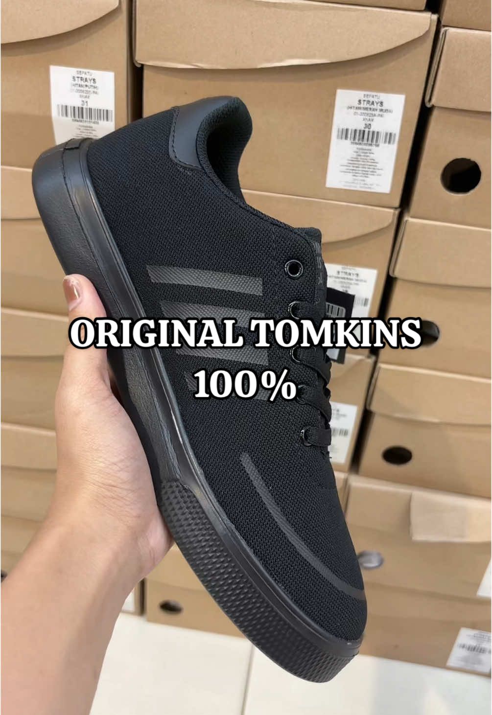 Yang lagi cari sepatu sekolah sini kumpul, TOMKINS school sanditon HITAM#fypp #sepatumurah #sepatusekolahhitam #fypage #berandafyp #trending #sepatutomkins#tomkins #promo #sale #gayatiktok 