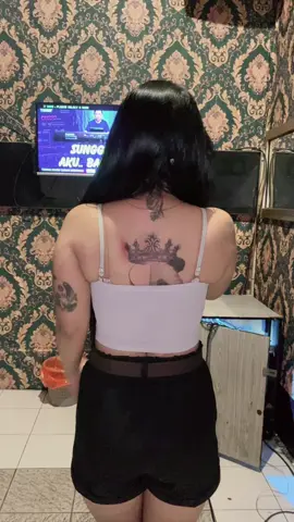 panda#fypシ #fypage #fyppppppppppppppppppppppp #foryoupage_tik_tok #karaokemalangraya #malang24jam #karaokemalang #ladies27🔥 #duniahiburan #ladies #malangraya #fypppppppppppppp #fypシ゚viral #kingkaraoke #CapCut #fypシ゚ 