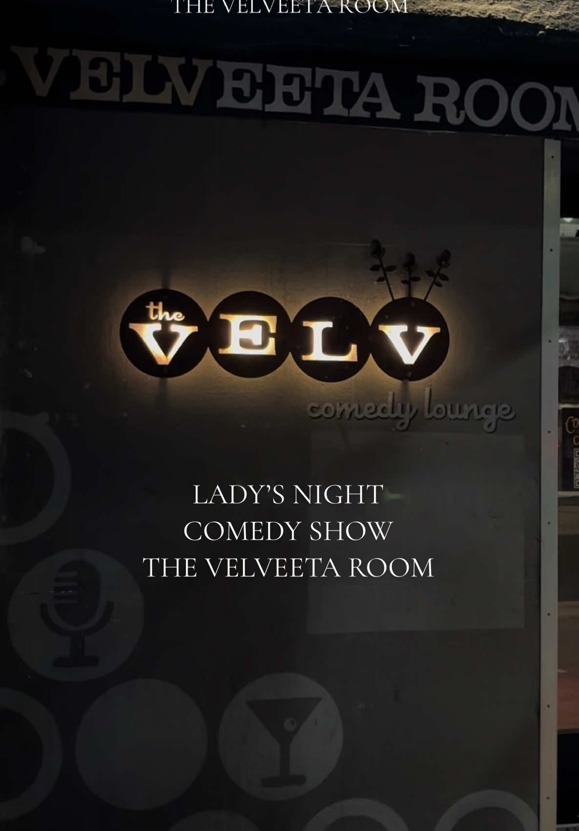 Lady’s night comedy show at The Velveeta Room in Austin, TX was sooo fun! It’s every Wednesday and the girls are hilarious 💕 take your girls if you wanna have a great time!  #comedy #comedyshow #comedian 