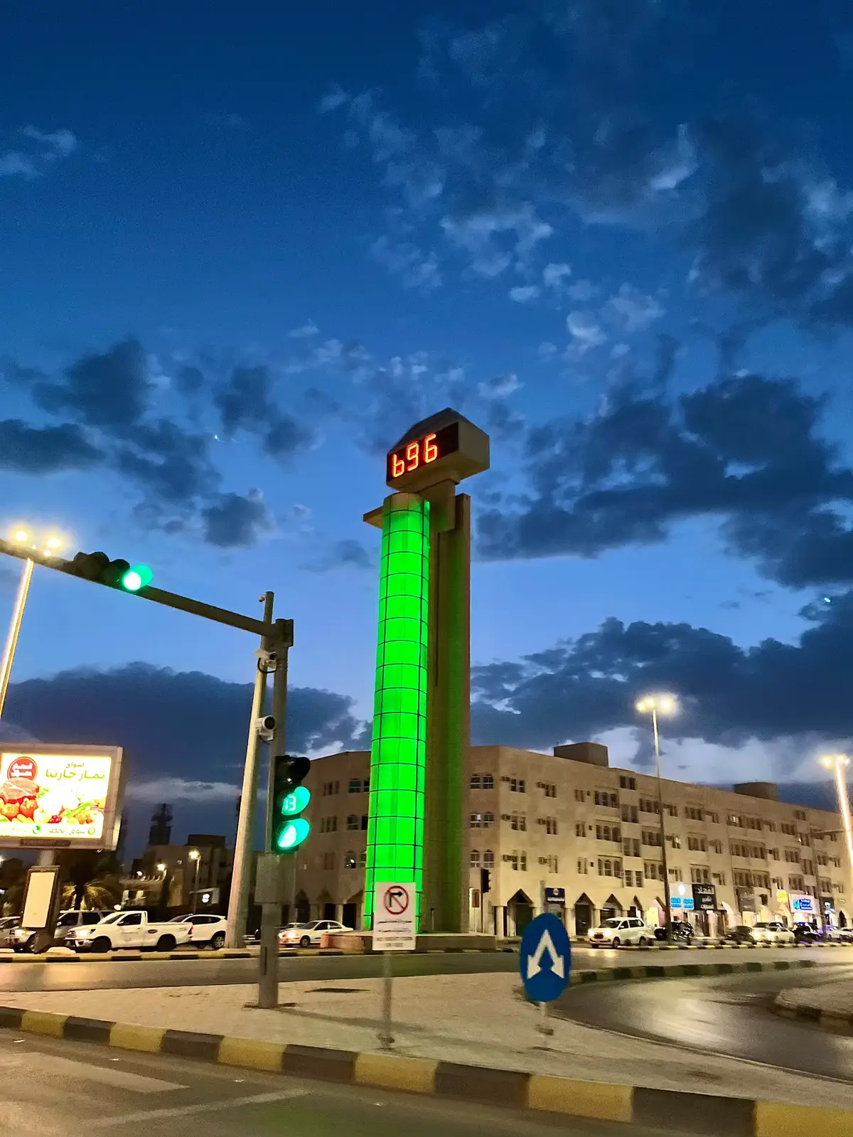ياحلو عنيزه واهلها 🤍🤍#🇨🇨 #عنيزه #عنيزه_القصيم #مزارع #Qassim #explore #اكسبلور 
