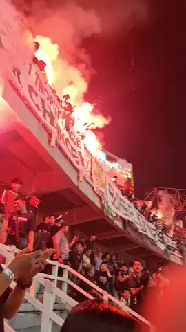 morop #persebayasurabaya #fypage #surabayaterkini #gelorabungtomo #persebayafans #fyppppppppppppppppppppppp 
