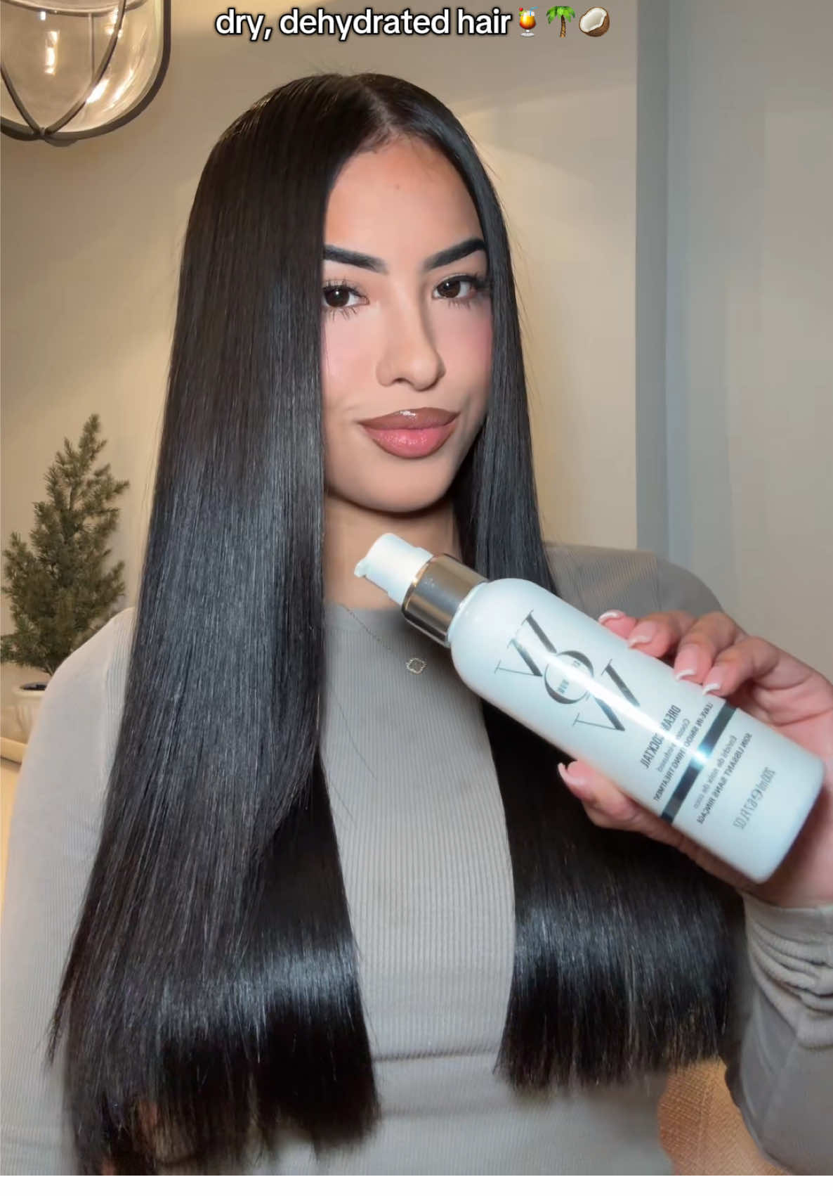 Omgg let me tell you guys about this amazing coconut cocktail leave in  🥥 🌴☀️🍹 My hair has never felt more soft & healthy. the best part is that is so lightweight it won’t make your hair feel heavy or look greasy & it has built in heat protection!! an absolute 10! 🌟 What’s your favorite leave in at the moment?  @Color Wow Hair  Coconut cocktail    #creatorsearchinsights #haircare #hairroutine #silkyhair #healthyhair #colorwow #paidpartner #hairtips #fypシ #coconutcocktail #fyp #leaveinconditioner #coconutoil