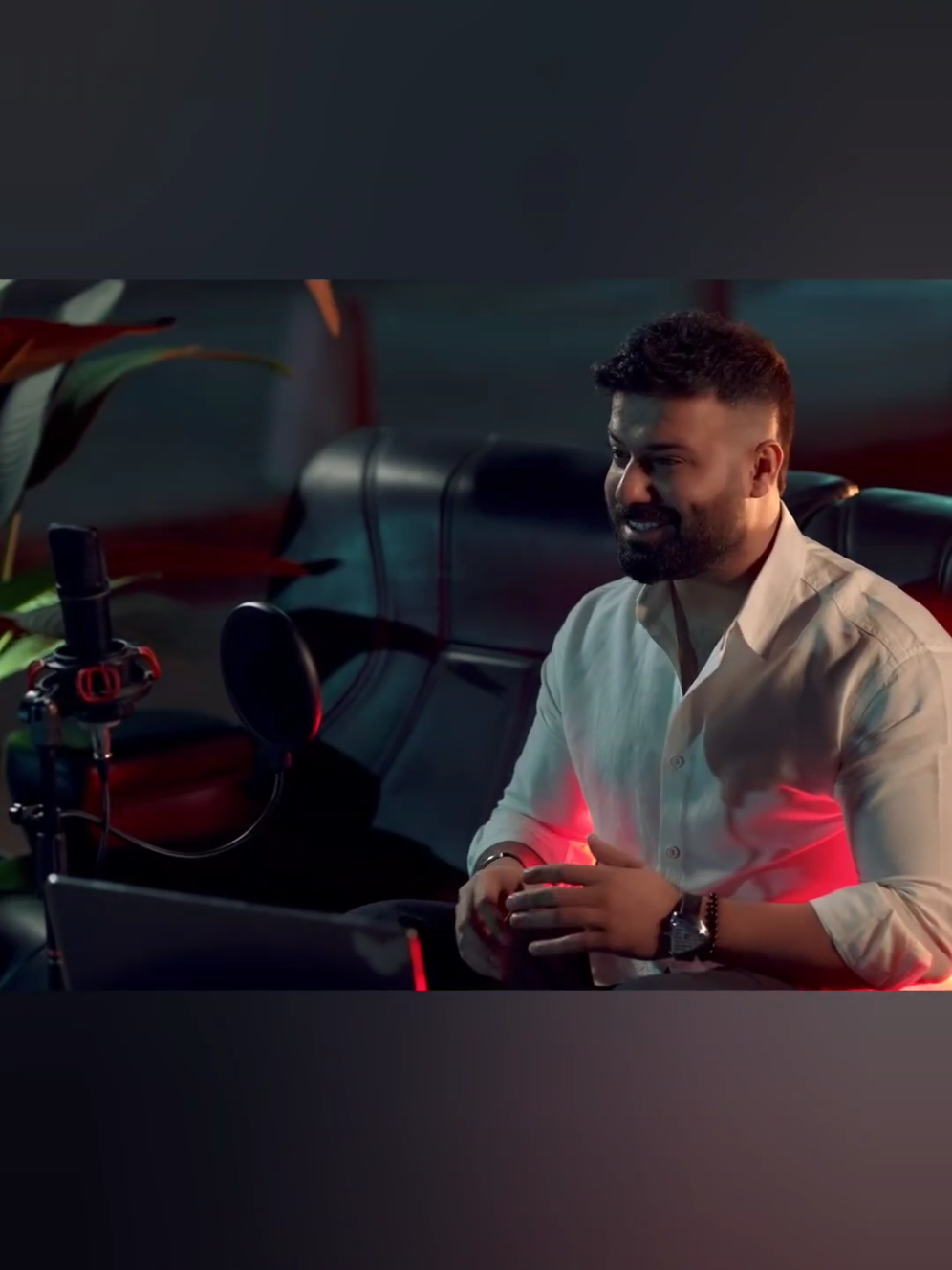 يوسف الحنين بالباب #يوسف_الحنين  #بالباب  .  .  .  #جديد #2025 #اكسبلور #اكسبلورexplore #cupcut #tiktok #العراق_السعوديه_الاردن_الخليج #مصر_السعوديه_العراق_فلسطين #الشعب_الصيني_ماله_حل😂😂 #ريلز #explore #explorepage #reels  #fyp #fypシ #foryou #foryoupage #followforfollowback #followers #تصميمي #dancewithpubg #tiktok 