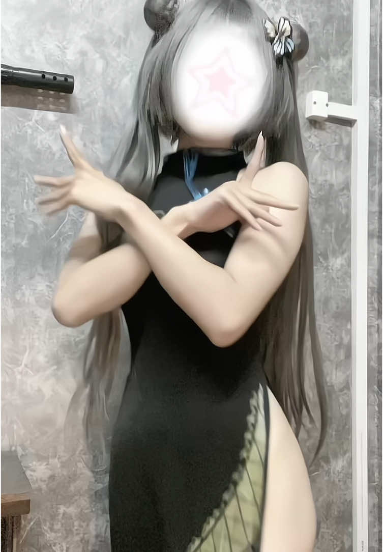 Sắp tới tớ mở phiên live cos các cậu vào xem trò chuyện nhó~ #kisakibluearchive #bluearchive #cosplay 