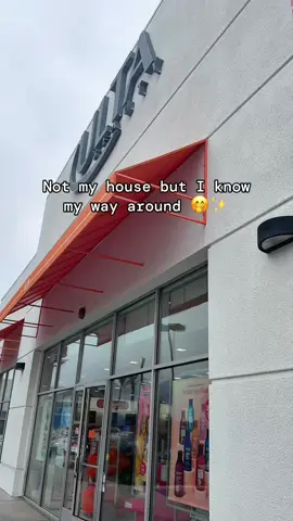 Basically moved in at @ultabeauty at this point 🛍️ 💅 Just here for “one thing”... 2 hours and cart full later 👀✨
