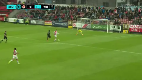 𝐓𝐇𝐈𝐒 𝐊𝐈𝐃 𝐈𝐒 𝐒𝐏𝐄𝐂𝐈𝐀𝐋! 🌟 Absolutely brilliant from Mason Melia to get his second goal in five minutes! The teenager has grabbed this game by the scruff! #LOI #StPatsFC #MasonMelia