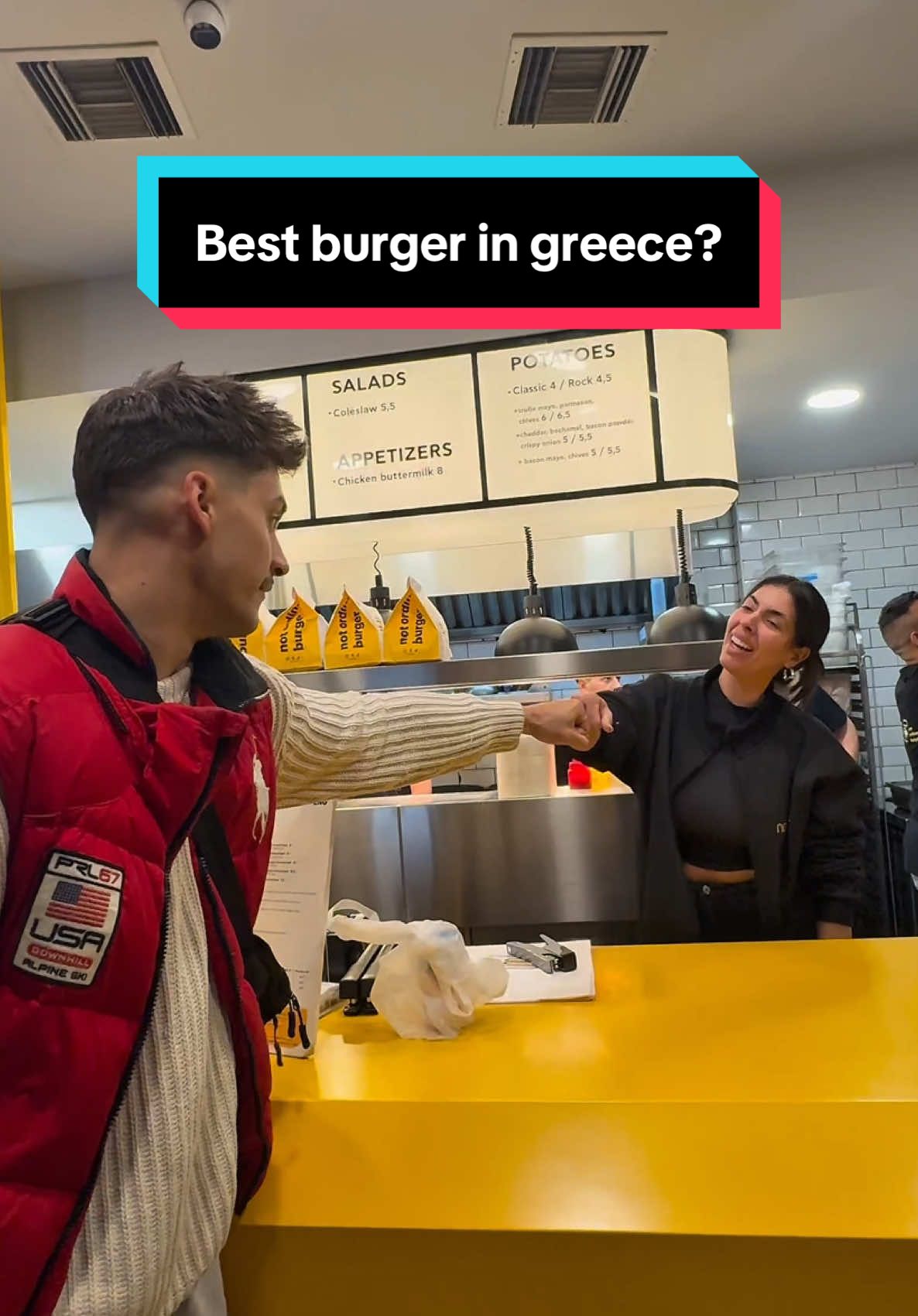 @NOB BURGER has the best burgers in GREECE?! LETS FIND OUT🇬🇷🤭 #athens #foodreview #food #asmr #burger #greece 