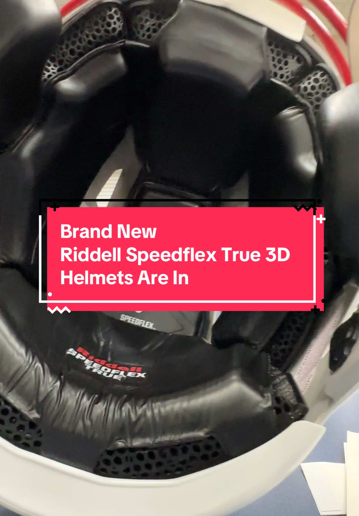 Brand New Riddell Speedflex True 3D is field ready. #RiddellFlexTrue #RiddellFlexTrue3D #Football #NFL #EquipmentManager #Football🏈 #NCAA #Riddell #Oakley 