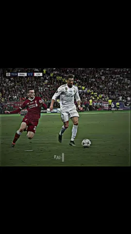 قلبي اتقسم نصين💔أ #cristianoronaldo #fyp #vairal #ronaldo #portugal #Realmadrid #الشعب_الصيني_ماله_حل😂😂 #كرة_قدم #ريال_مدريد_عشق_لا_ينتهي #تصميم_كرة_القدم⚽ #مشاهير_تيك_توك #الكلاسيكو #ملخص_مباريات_اليوم #ChampionsLeague 