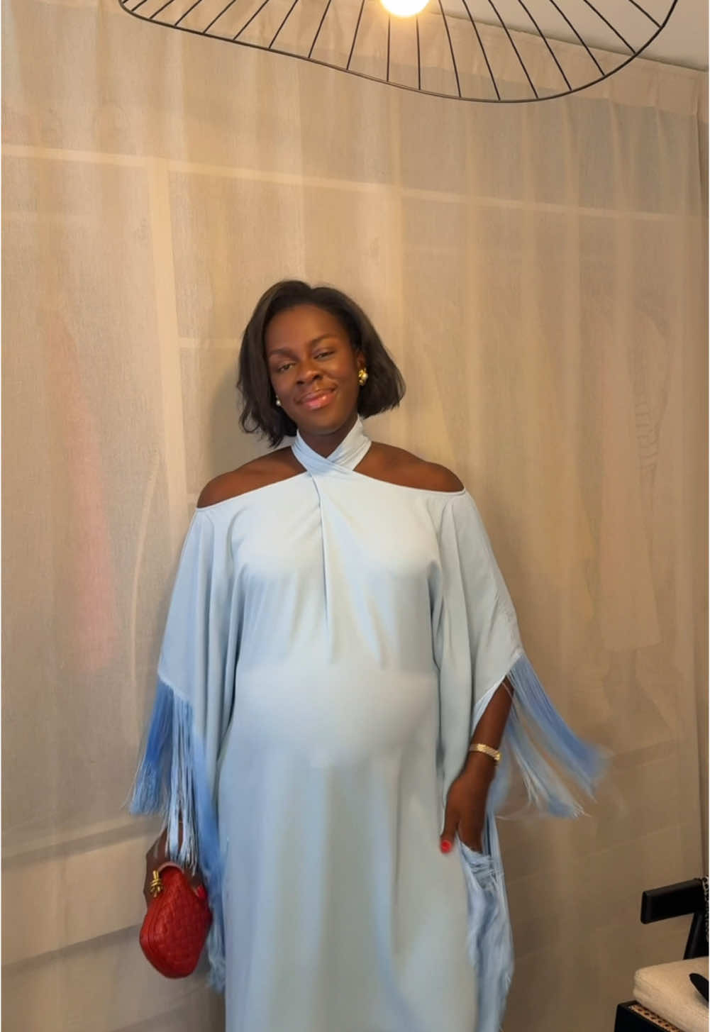 Come with me to a wedding! Finding a summer wedding guest dress whilst 8 months pregnant is a joke, but we made it work! #weddingguestdress #summerwedding #pregnancyoutfit 