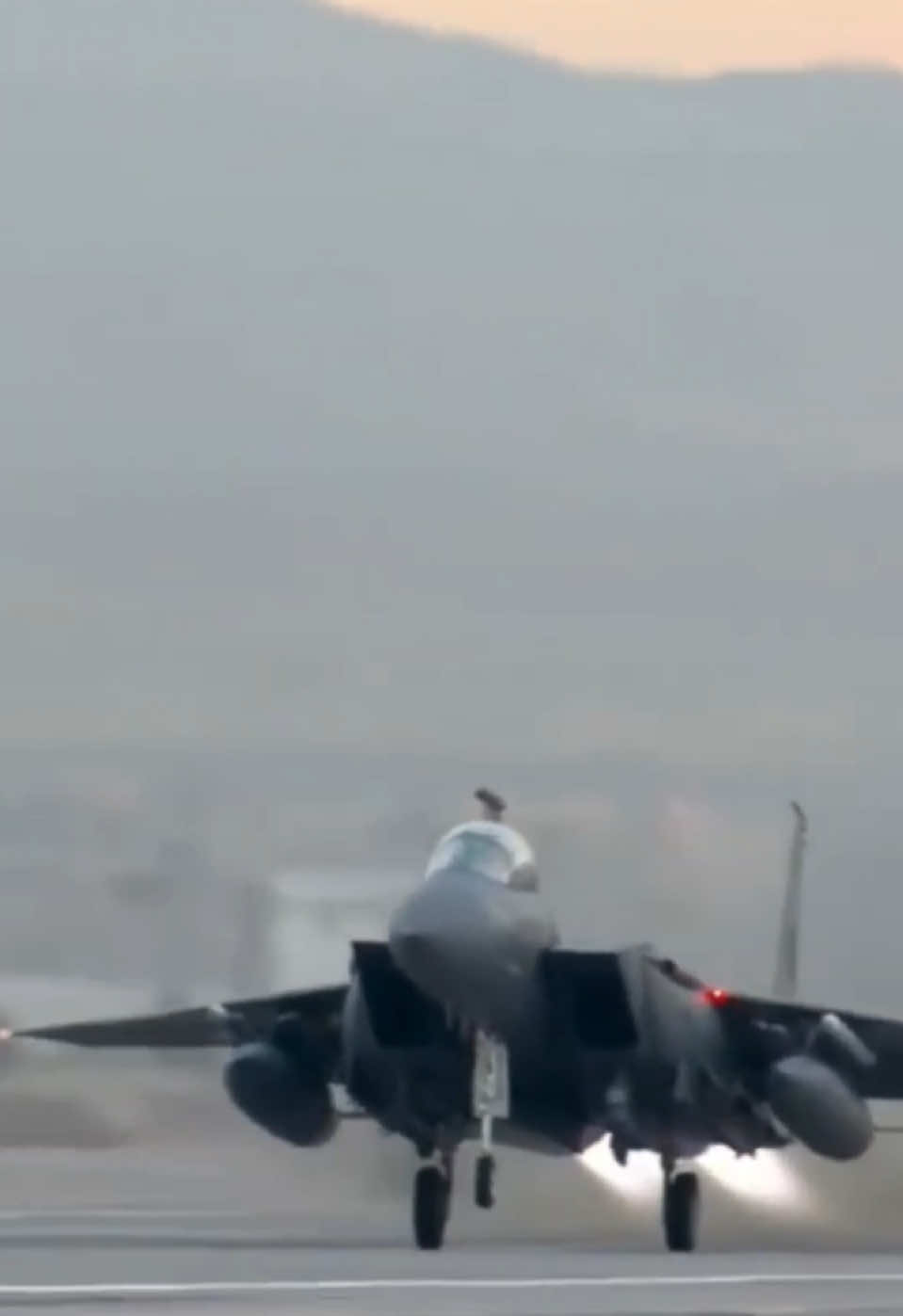 it is supersonic speed 🤟🏼 #f15 #usaf #airforce #army #military #us #america 