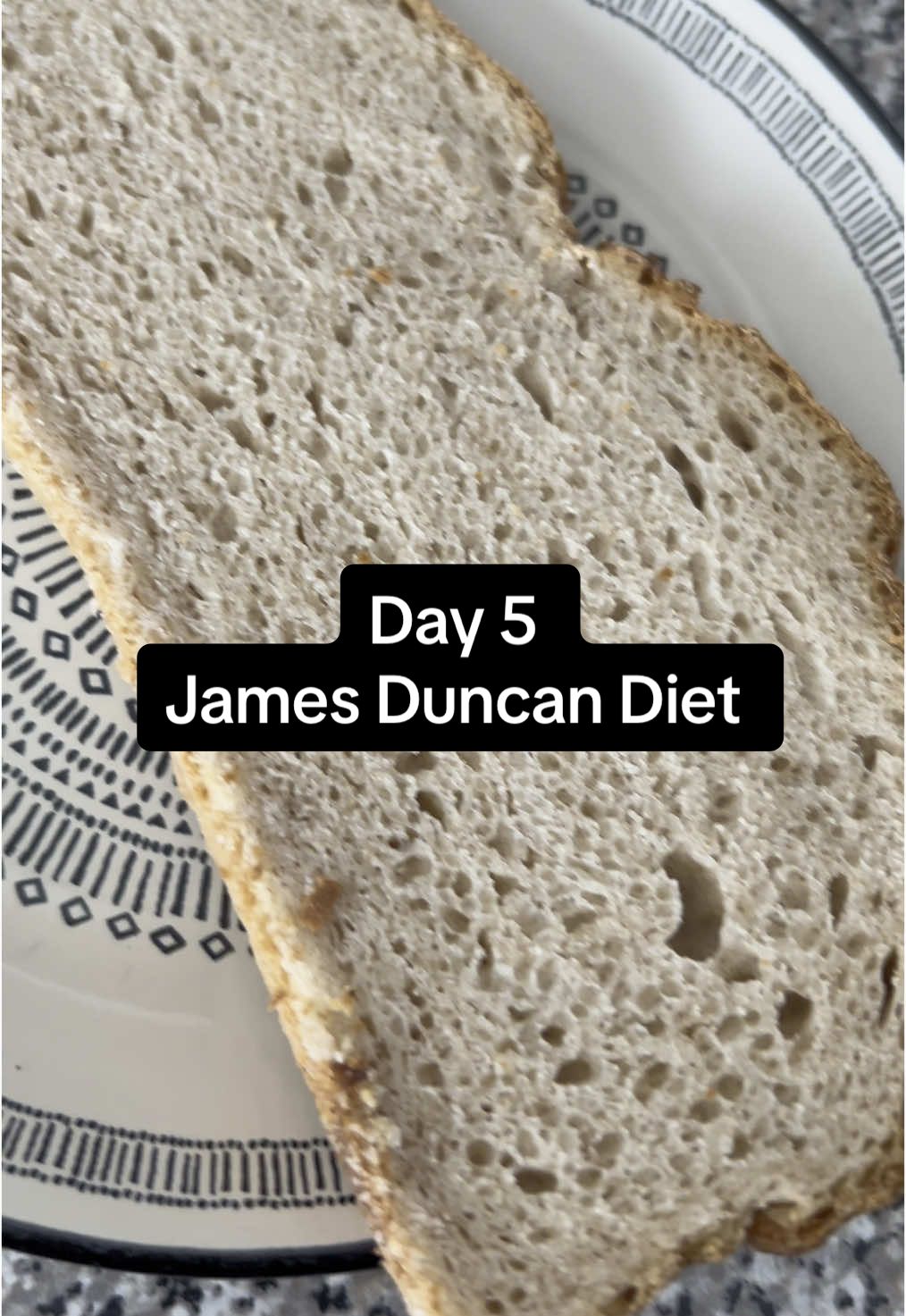 Today was a good day. Didn’t feel hungry at all, not sure if my stomach has shrunk or it’s the lack of tasty food 😂  But I’ve had another loss so that’s a bonus  #chemicaldiet #jamesduncandiet #perimenopause #loseweightchallenge #loseweightchallenge 