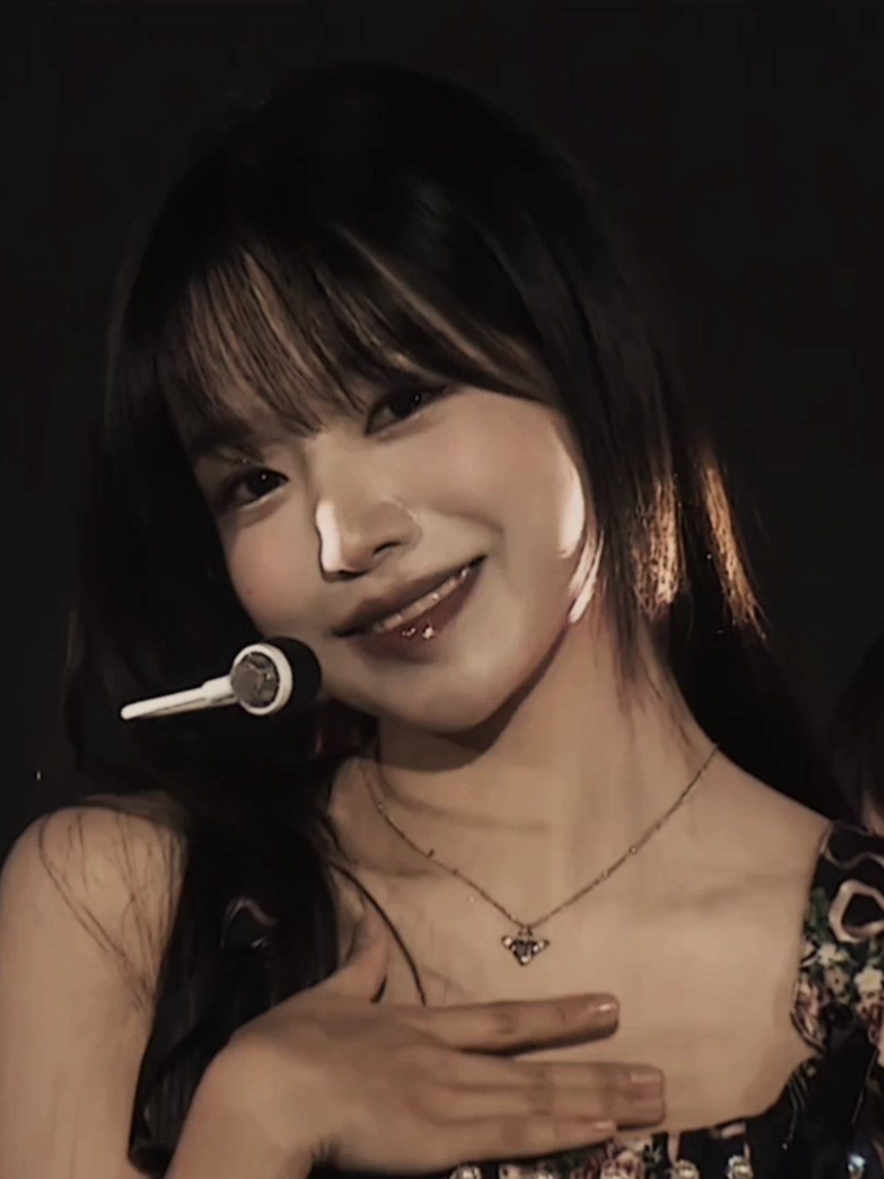 Heavy love for yuri🥰 || #joyuri #チョユリ #조유리 #izone #222 #kpop #joyul #fyp #edit #joyuriedit #glassy 
