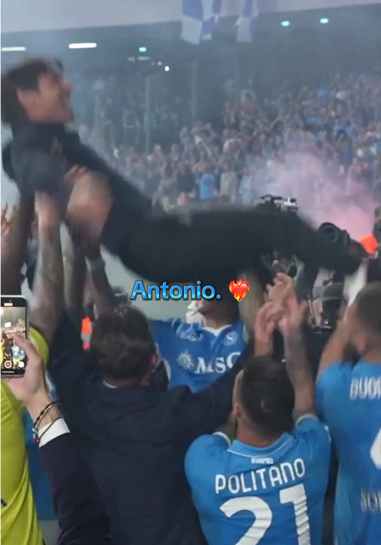 Antonio Conte. ❤️‍🔥🫨🔥 #calcio #Football #NapoliCagliari #Seriea #footballedit #tiktokcalcio #footballtiktok #tiktokfootball 