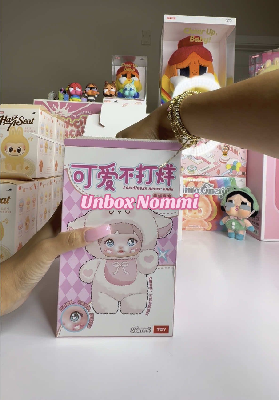 Nommi unboxing 🩷  #unboxing #nommi #sweet #plushies #unboxwithme #fyp #nene #nommilovelinessneverends #blindbox #blindboxopening  @KikaGoods Global 