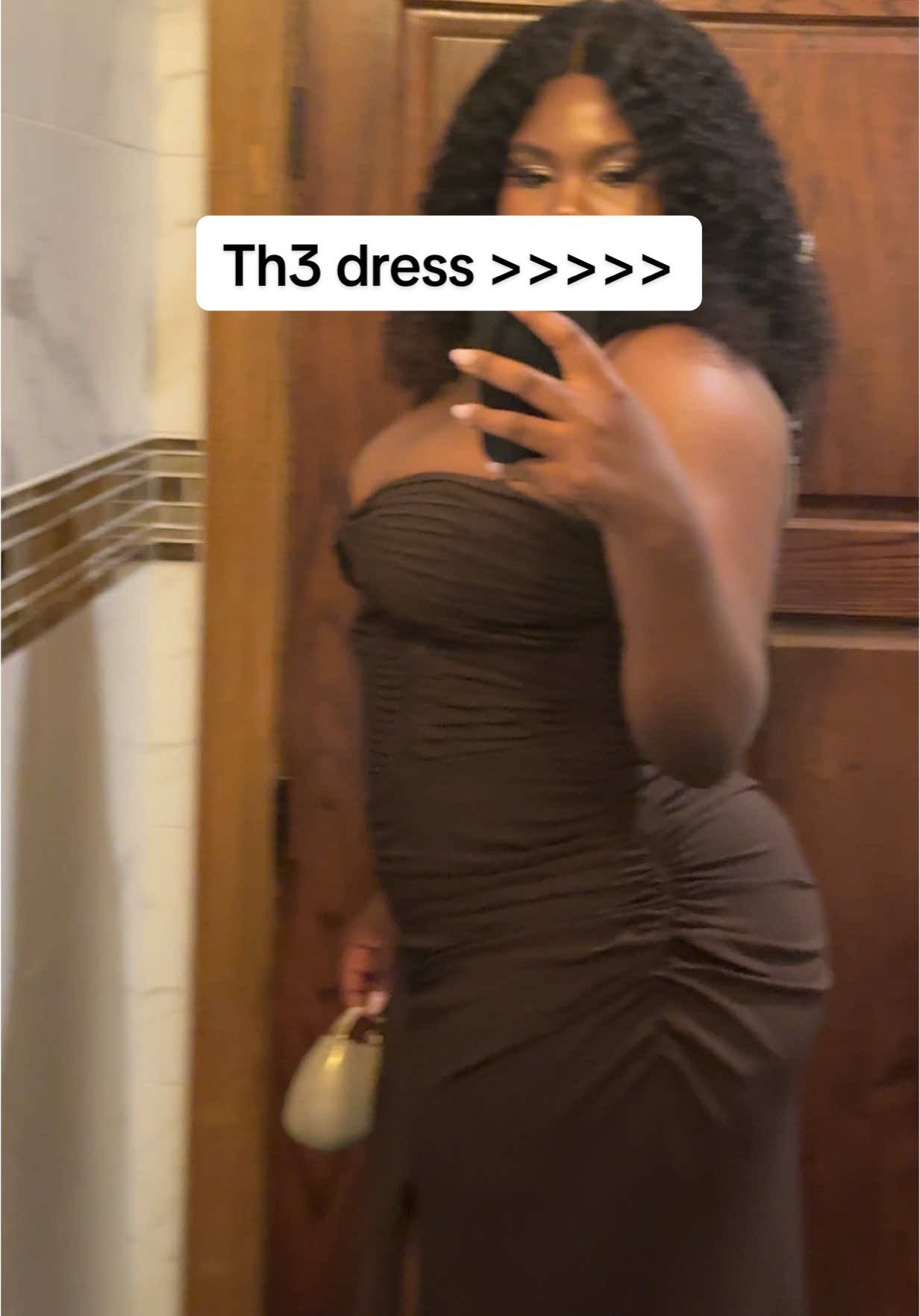 This dress is perfection! 🙉 . . . #promdress #summer2025 #fypシ゚viral #blowthisupforme #dresstoimpress #longdresses 