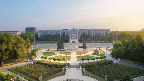 Mulțumim mult pentru un număr uimitor de urmăritori și reposturi❤️🇲🇩 #moldova🇲🇩 #moldova 