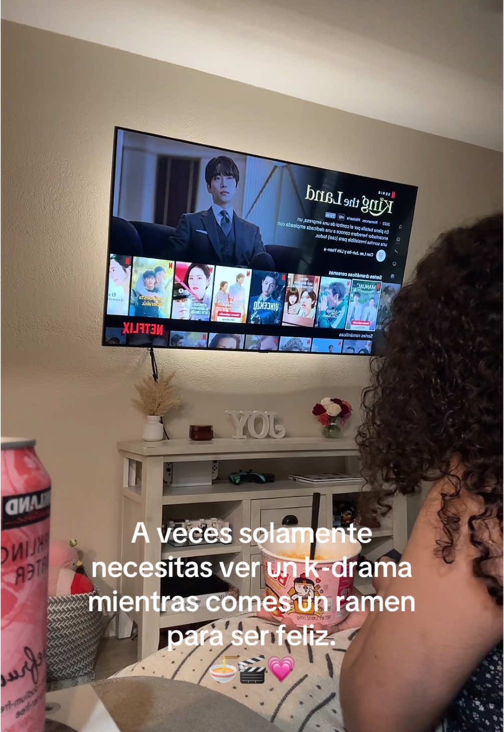 🍜🎬🫰🏻🩷#kdramas #kdramalover #kdrama #foryou #foryoupage #fypシ @TikTok #kdramafyp#fypシ #koreandrama #doramascoreanos #seriescoreanas #dramasasiaticos #kdramaromance #kdramaseries #kdramaedit#corea #korea#netflixseries #netflix #parati #viral#kingtheland #dramakorea