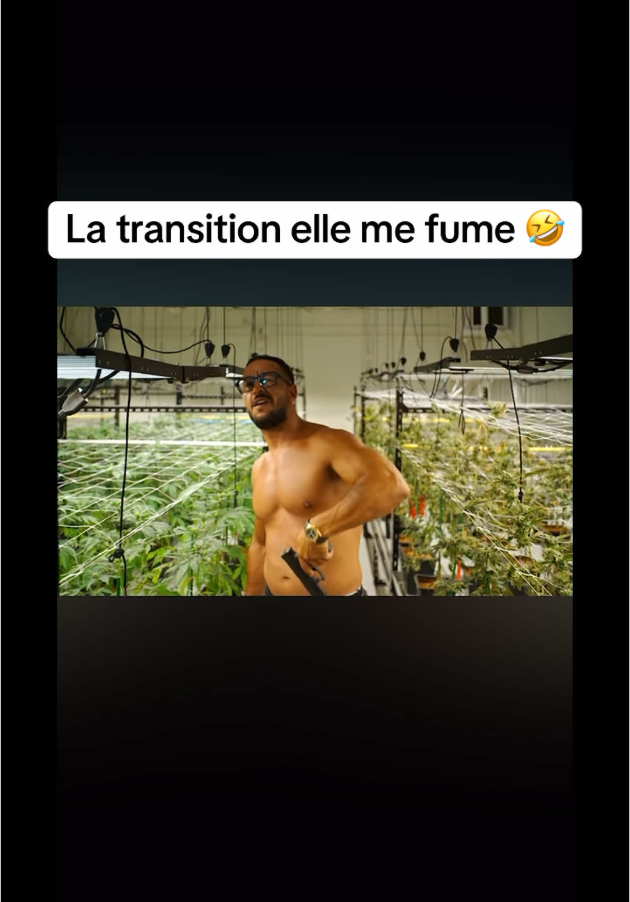 🤣🤣🤣 #fyp #pourtoi #mounirmoons #lacrim #france #buzz #virale #rap #musique #trends 