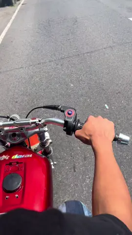 Manuttt samm🤣#radensampitak #rxkingindonesia #rxking135cc #2strokeindonesia #rxkingblayer135 #fyppppppppppppppppppppppp 
