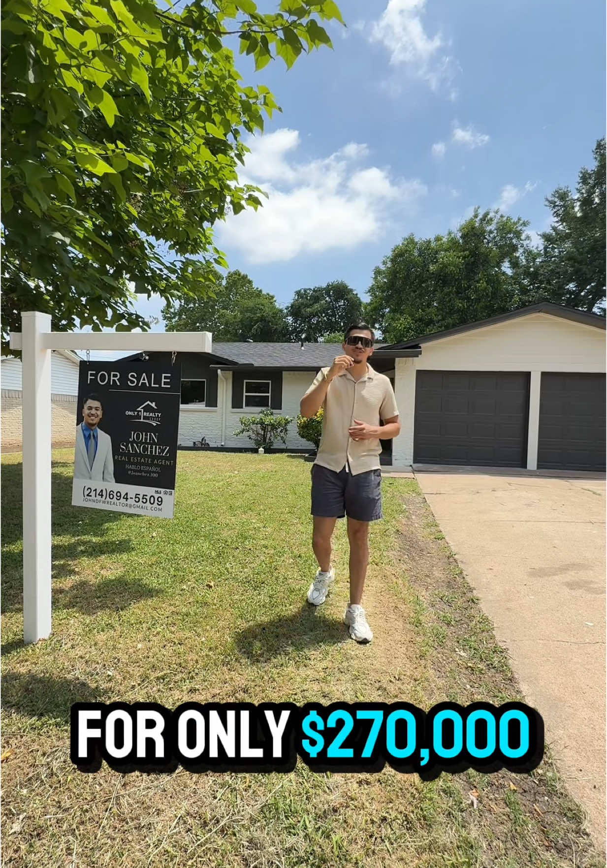 This home won’t last long 😍  Fully renovated inside and out! New floors, new roof, new HVAC systems, new windows, all appliances included and much more 🔥🔥🔥 🛌 4 BEDS 🛁 2 BATHS  💲 270,000 John Sanchez, REALTOR®️ Only 1 Realty Group  📧 johndfwrealtor@gmail.com 📲214.694.5509   #realtor #realestate #newconstruction #dallas #texas #dallasrealtor® #dallas #Home #newhome #dallashomes #texashomes  #newbuild #firsthome #dallashomes