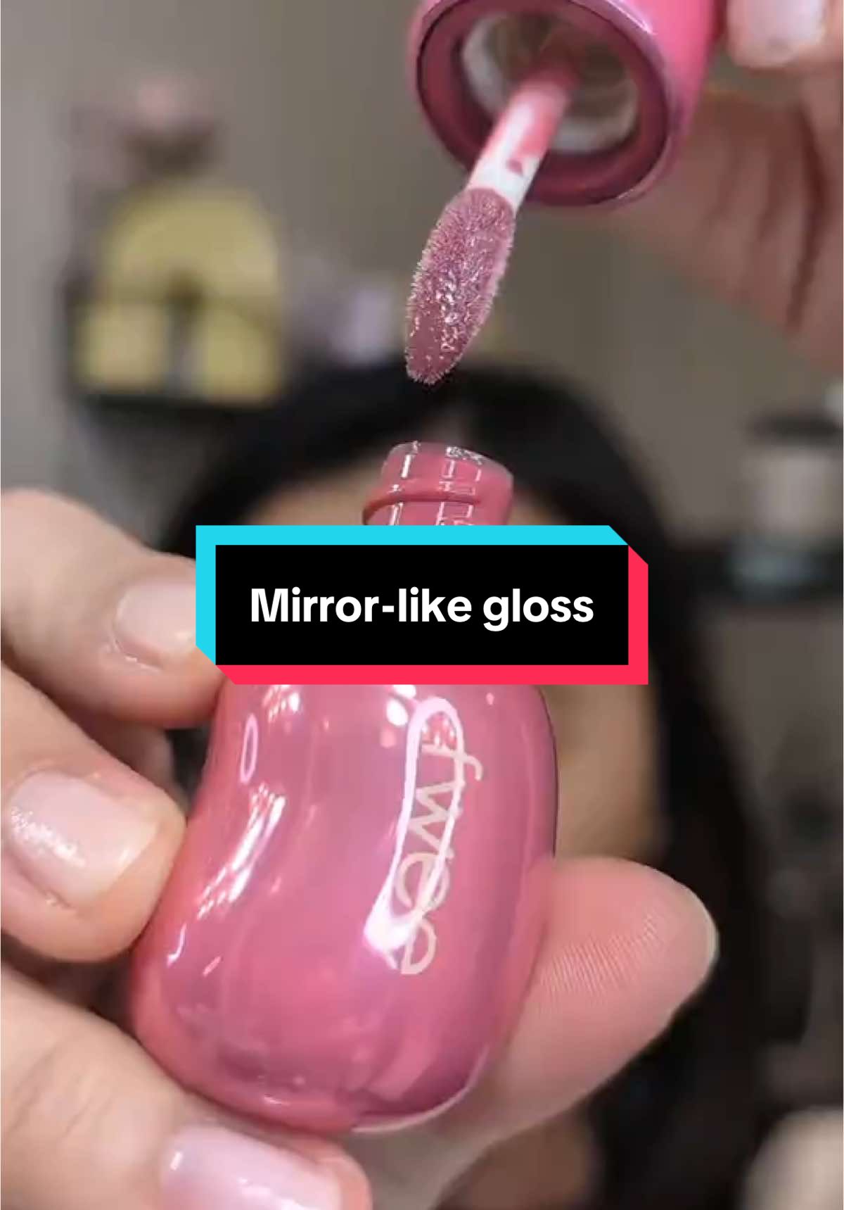 Meet the Fwee 3D Volumizing Gloss in Taro 70%, a dreamy milk tea lavender shade with a metallic, mirror-like shine. Two coats = full reflective glow. Gloss so good, it looks like glass. Don’t just gloss—Fwee gloss. Shop Taro 70% now. #gifted #pr  #lipgloss #gloss #fyp #trend #glossylips #makeup #beauty #fwee #relatable #fweegloss #fweescotch #fweescotch70 #fweescotch70 #browngloss #mirrorgloss #reflectivegloss #mirrorlikegloss #metallicgloss #creatorsearchinsights #lipgloss #beautytips #fashiontutorials #glossylook #makeuplover #fyp #viralgloss @fwee 