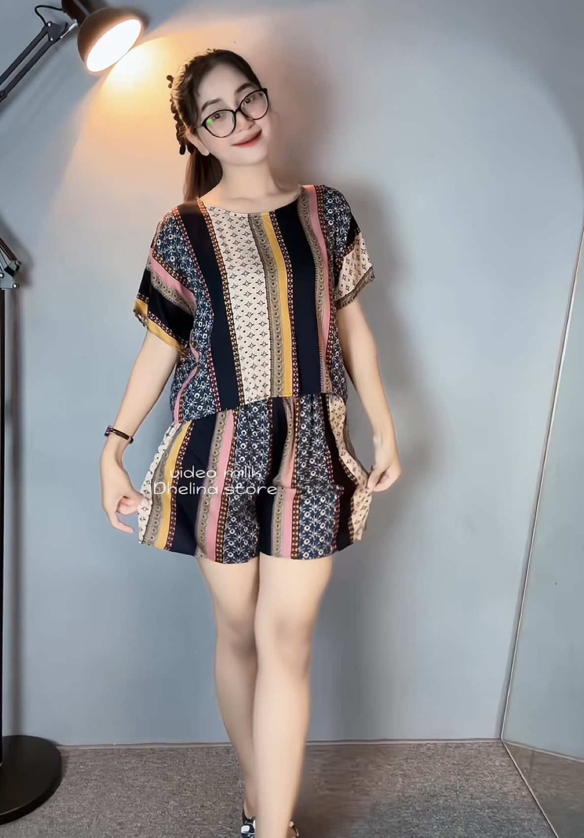 Nemu oneset murah tapi cakep,dipake dirumah nyaman banget😍🤎 #fyp #oneset #onesetpendek #piyama #bajutidurwanita #setelanwanita 