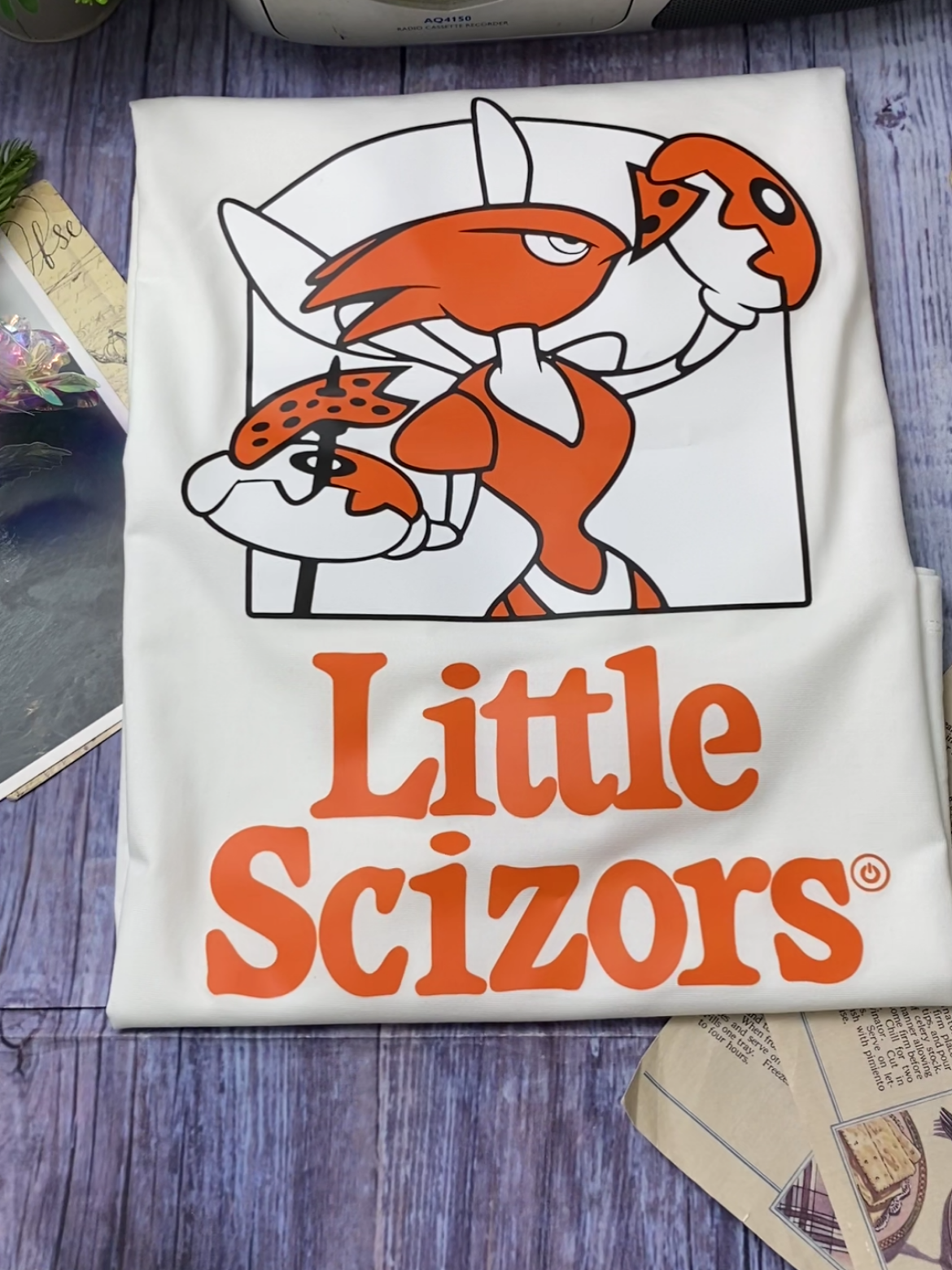 He’s got claws. He’s got sauce. And he’s got a delivery rating of 10/10. 🍕⚔️👇 What’s your ultimate pizza + Pokémon combo?#LittleScizors #scizor #scizorpokemonunite #scizorpokemon #scizorpokemonedit #scizorpokemonshirt #pokemontiktok #anime #animetiktok #animeedit #animeshirt 