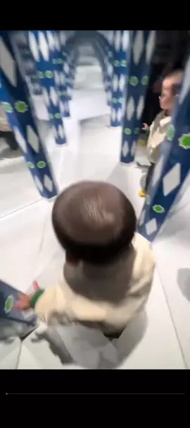 #fyp#maze#baby#mirror#funny#haha#ouch