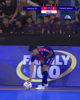 PAKET COMBO A&W 😍🔥 Terima Nutmeg Assist dari @andrezjosueteran77 , Backheel Goal @wellpereira8 berhasil samakan kedudukan setelah tertinggal 1-4 . 🎥 @rctiplusofficial #futsal #futsalindonesia #fyp